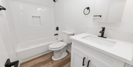 The Noble Apartment Homes Bathroom